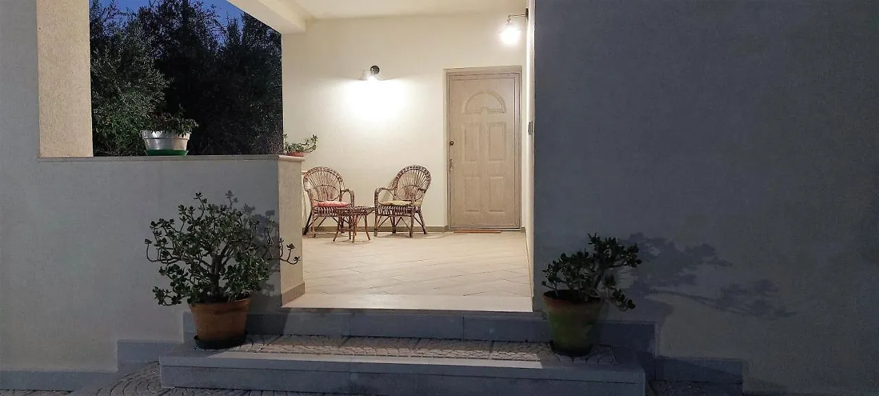 Casa Di Rosalia Villa Augusta